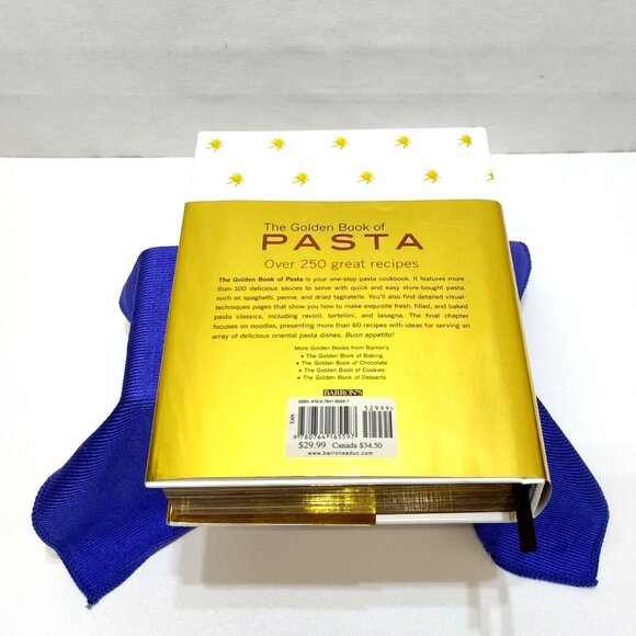 The Golden Book Of Pasta Hardcover Cookbook With Over 250 Recipes By Barrons - Picture 2 of 12
